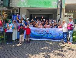 Tuntaskan Seluruh Donasi Alumni, Ikatan Keluarga Alumni SMAN 5 Surabaya Salurkan Tali Asih ke 10 Panti Asuhan Di Surabaya