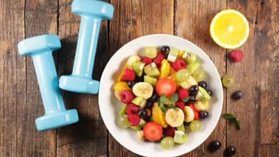 3 Tips Buka Puasa Optimal ala Ade Rai, dari Pilihan Makanan hingga Olahraga