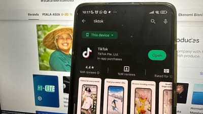 Prof. Suryanegara: Jadilah Master, Bukan Hamba Gadget! Pesan Penting untuk Remaja