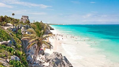 20 Pantai dengan Pasir Paling Putih di tempat pada Dunia, Pesonanya Bikin Jatuh Cinta