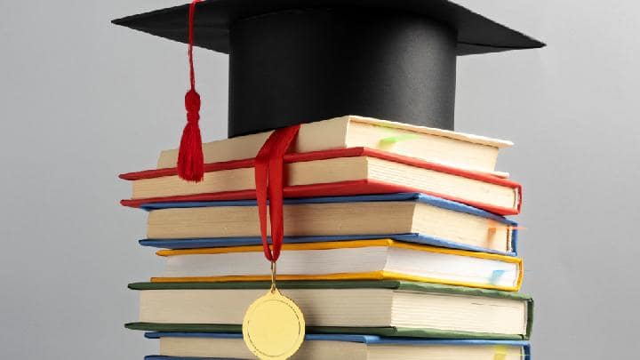 4 Perbedaan Pendekatan Penelitian Kualitatif juga Kuantitatif