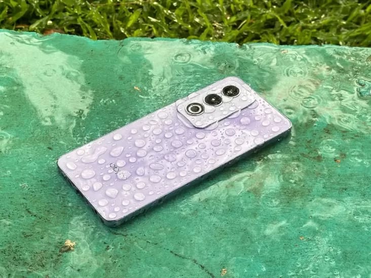 Oppo A3 Pro 5G: Ponsel Tangguh yang mana Beneran Tahan Dibanting